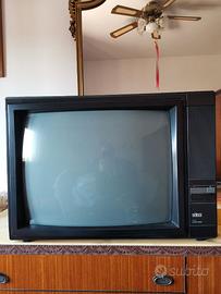 Televisore a tubo catodico
