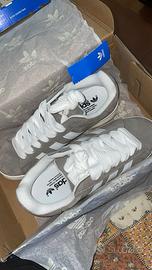 Scarpe nuove mai usate taglia 38