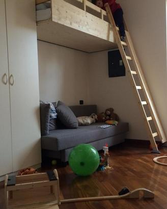 Divano Grigio IKEA