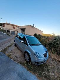 Lancia Musa 1.3 Multijet