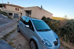 Lancia Musa 1.3 Multijet