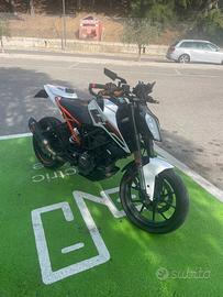 Duke 125
