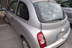 Nissan Micra 1.2 benzina del 2005 165000 km