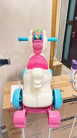 Cavaluccio a dondolo bimba