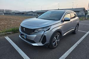 splendida, perfetta Peugeot 3008 1.5 hdi s&s 130cv