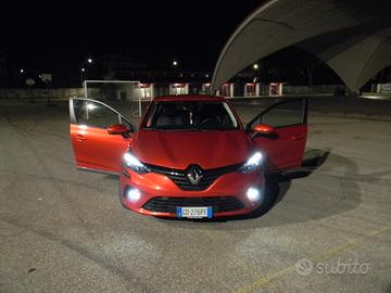 Renault Clio TCE 101 cv intens