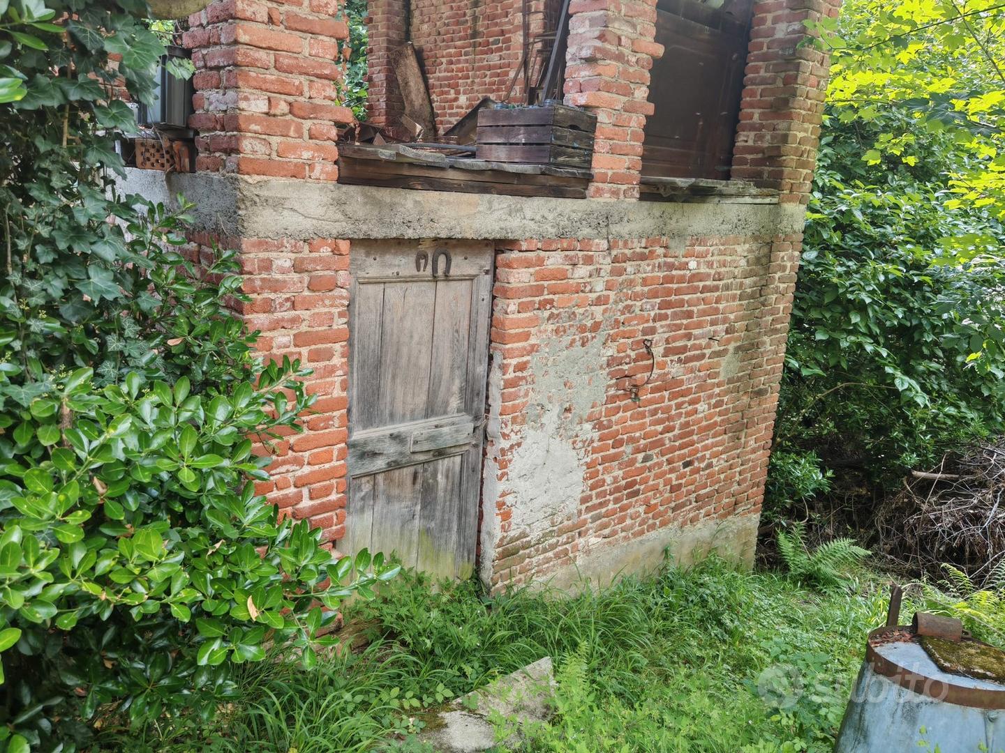 Rustico con terreno - Vista 2