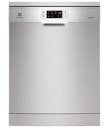 Lavastoviglie Electrolux