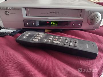 Videoregistratore Philips con telecomando 