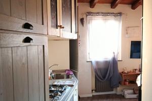 Vertova posto auto riservato giardino condominiale