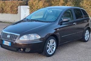 Fiat Croma 1.9 Multijet 16V Must
