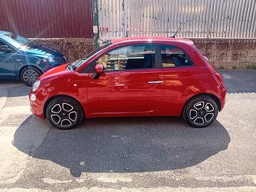 Fiat 500 1.0 Hybrid Red