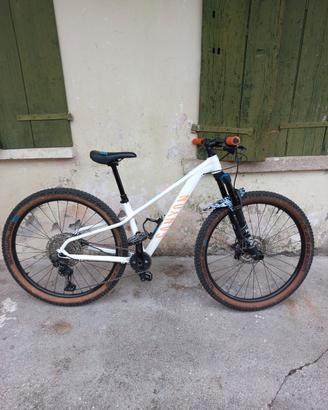 mtb grand canyon 8 AL  TG XS