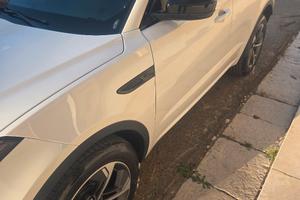 Jaguar E-Pace R-Dynamic SE