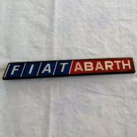 Scritta logo fiat abarth
