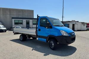 IVECO Daily 35C10 a cassone