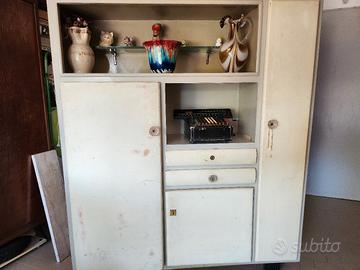 Mobile da arredamento  per ristorante  e per la ca