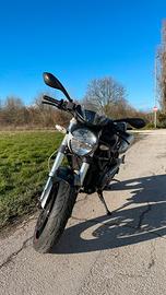 Ducati Monster 696