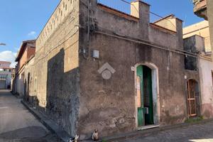 CASA INDIPENDENTE A GIARRE