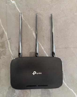Router WIFI TPLINK TL - Wr940N