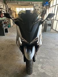 Yamaha tmax 530 sx akrapovic