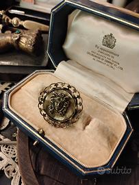 Spilla vintage '50 Medusa Madreperla amuleto 