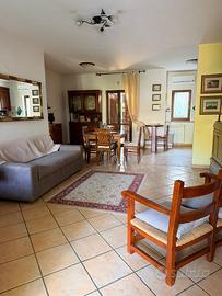 Villa bifamiliare