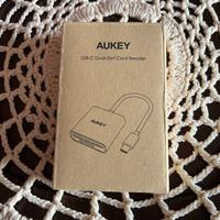 USB-C dual slot card reader AUKEY