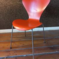 Sedia Arne Jacobsen Serie 7 originale – Fritz Hans
