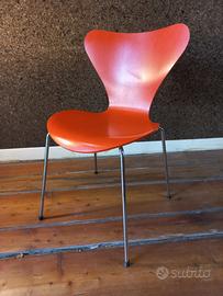 Sedia Arne Jacobsen Serie 7 originale – Fritz Hans