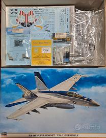 Kit modellismo F/A-18E Hasegawa + afterm. 1:48