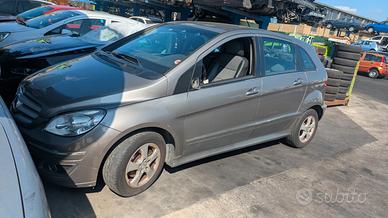 MERCEDES Classe B B170 2005-2013 1.7 Ben 5 Porte