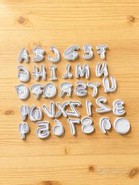 Tagliabiscotti lettere e numeri stile Disney