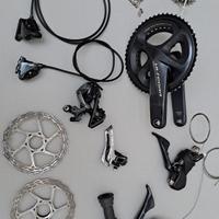 Gruppo Shimano Ultegra disc 11v R8000/R8070