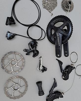 Gruppo Shimano Ultegra disc 11v R8000/R8070