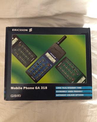 Ericsson GA 318 mobile phone vintage