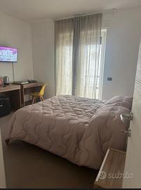 Letto matrimoniale a contenitore