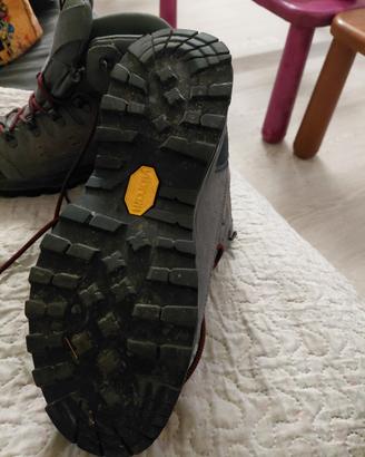 scarpe da tracking