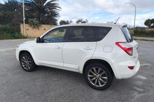 Toyota RAV4 Crossover 2.2 D-4D 150 CV EXCLUSIVE