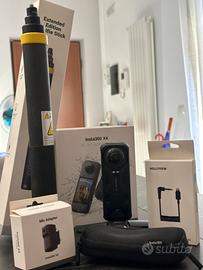 Insta360 x4 8k + Selfie stick 3mt+adattatore mic