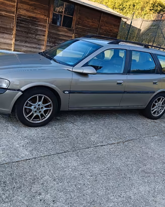 Opel vectra v6 2,5 L SW