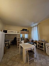 Monolocale vicino Porta Venezia/Piola