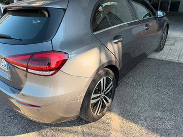 Mercedes classe A 180d automatic business