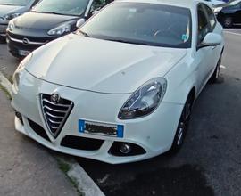 ALFA ROMEO Giulietta (2010-21) - 2015