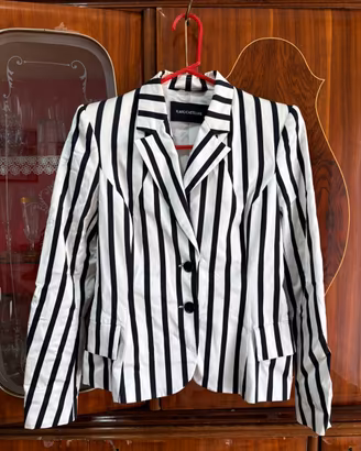 Blazer sartoriale a righe bianche e nere