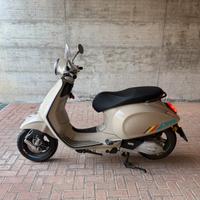 Vespa Primavera 150 sport