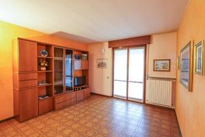 TRILOCALE CON BOX DOPPIO A MONTEVECCHIA