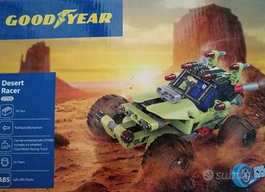 Auto del deserto Goodyear 