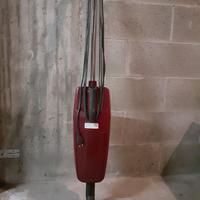 Scopa elettrica Hoover da pavimento con filo