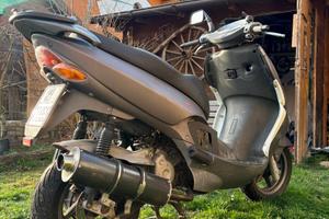 APRILIA Leonardo ST 125 4 tempi